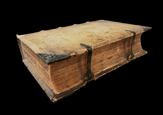 Esaias Propheta , Commentarijs explicatus . 1555